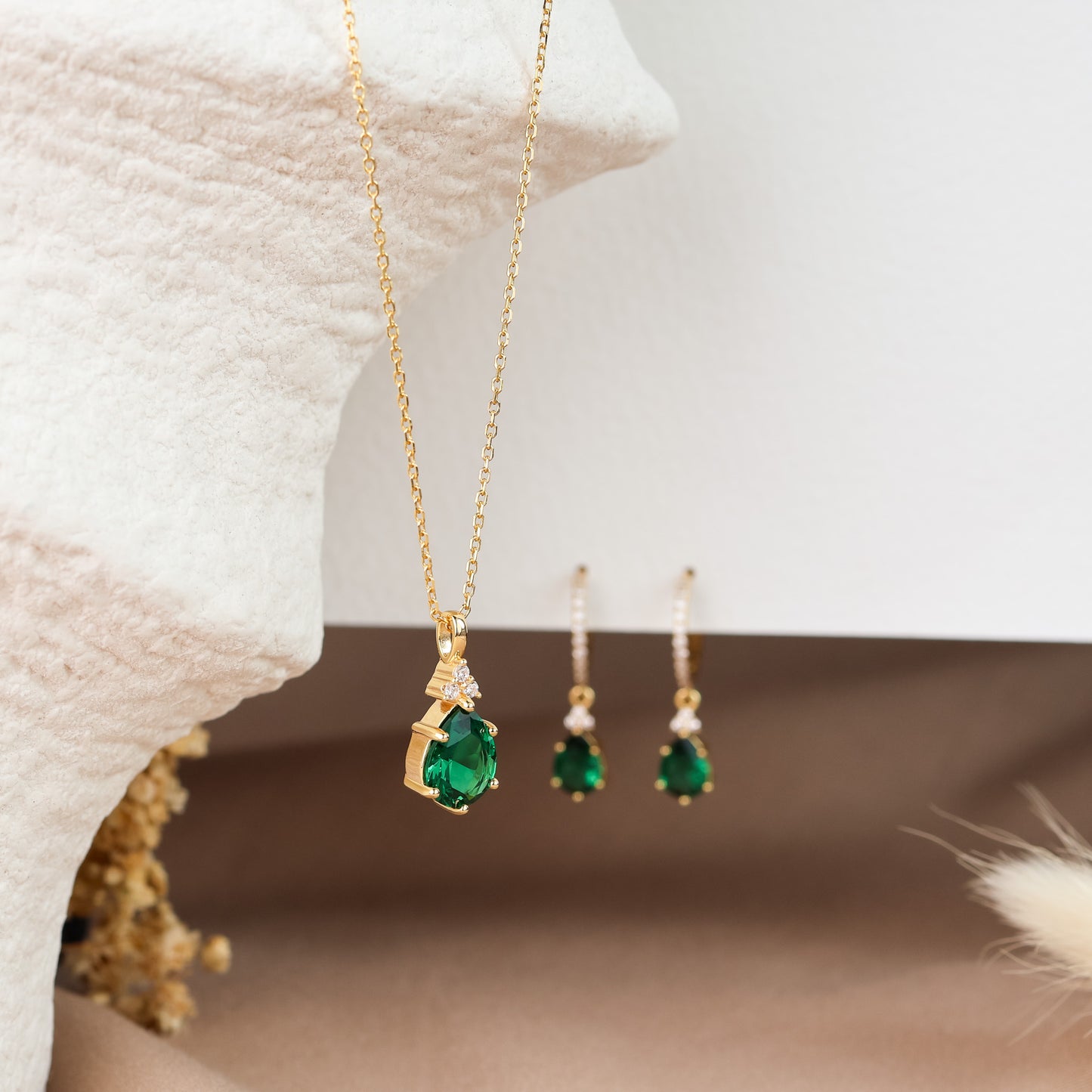 Layla Emerald Green Necklace 14K Gold Vermeil