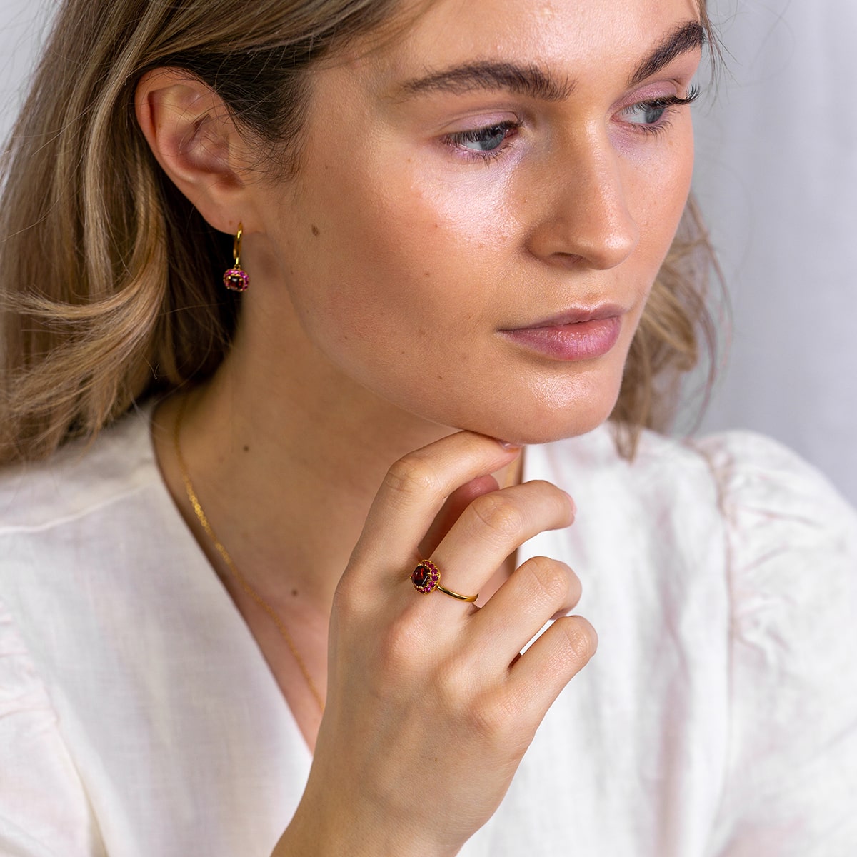 DEVOTION Garnet and Ruby Halo Ring
